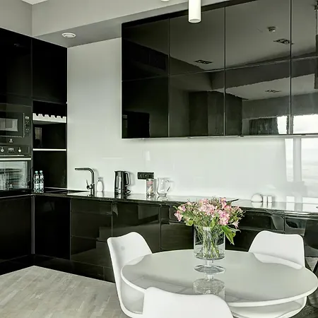 Sky Tower فروتسواف