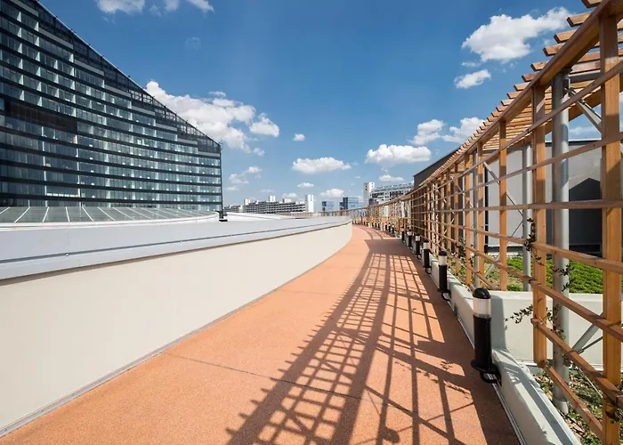 Apartamento Sky Tower Breslavia