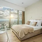 Sky Tower Апартаменти Вроцлав