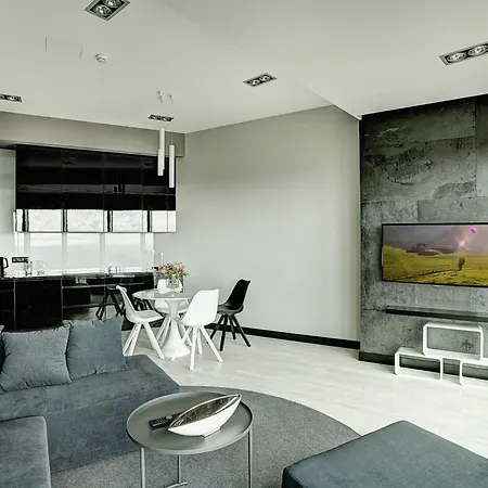 Sky Tower Apartament *