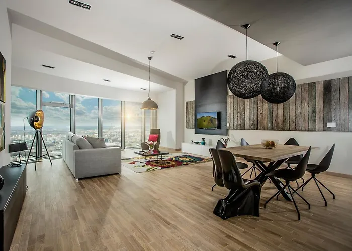 Sky Tower Apartman *